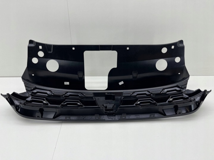 DACIA SANDERO III STEPWAY CALANDRE GRILLE PARE-CHOCS AVANT 623105852R