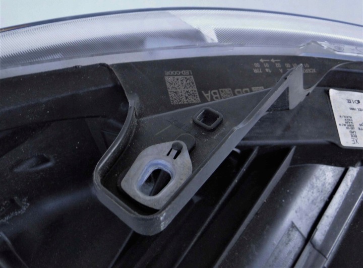 MERCEDES V CLASSE W447 447 PHARE GAUCHE LED ILS