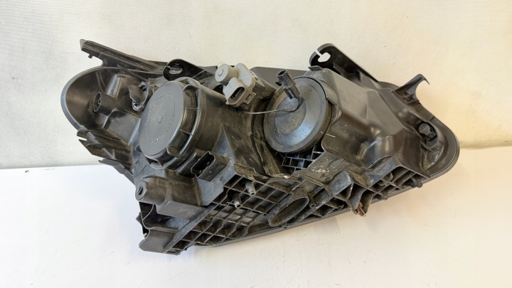 PHARE GAUCHE AVANT AVANT NISSAN QASHQAI J10 LIFT 2010- 26060-BR02A