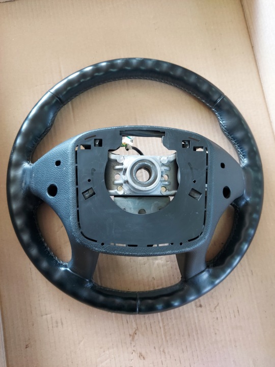 VOLANT HYUNDAI I30 II MULTIFONCTION