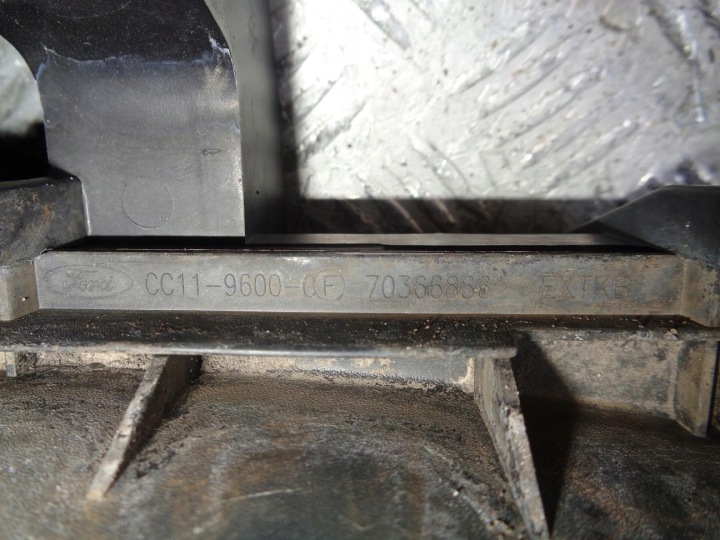 CHÂSSIS FILTRE AIR FORD TRANSIT MK7 2.2 TDCI 2006- CC11-9600-CF