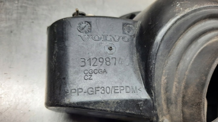 CARROSSERIE CLAPET GOULOTTE DE REMPLISSAGE CARBURANTS VOLVO XC60 31298740