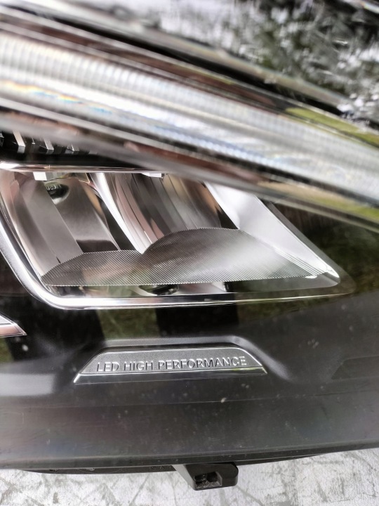 PHARE AVANT DROITE AVANT MERCEDES-BENZ CLA 117 LIFT