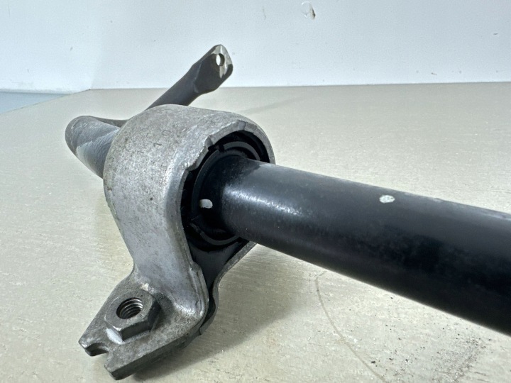 STABILISATEUR AVANT AVANT AUDI Q3 8U 2,0TFSI 2015 1K0411333C