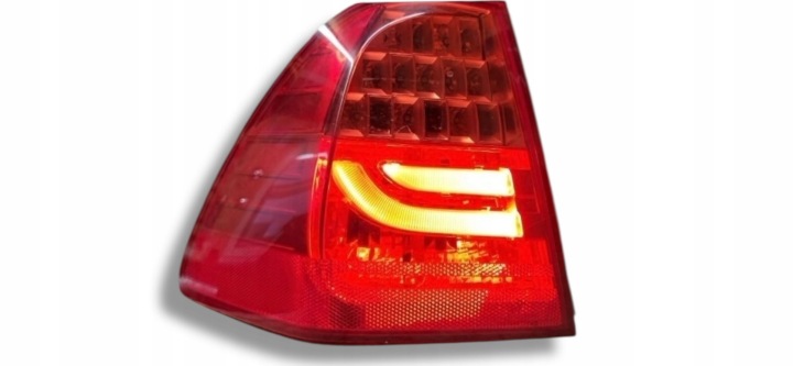 BMW 3 E90 E91 2009 GAUCHE CÔTÉ PHARE ARRIÈRE 218101