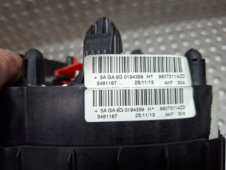 COUSSIN AIR BAG CONDUCTEUR 98072114ZD PEUGEOT 208 2008 2012-