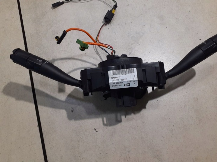 MANETTES COMMUTATEUR COMPOSITE CITROEN C3 96488227XT 203.567