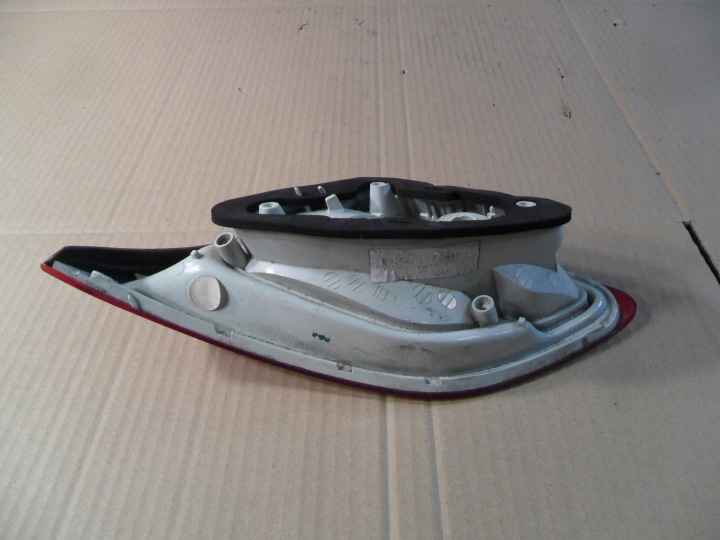 OPEL OE 1090098 PHARE ARRIÈRE