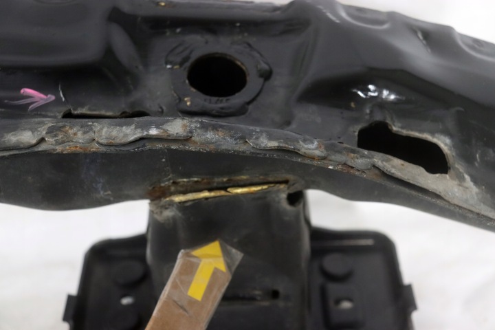 MERCEDES W213 POUTRE RENFORCEMENT PARE-CHOCS COURROIE ARRIÈRE A2136103000 J-6183