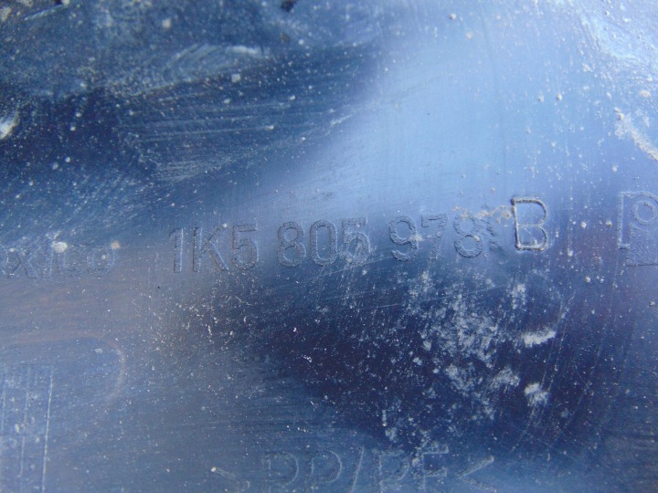 VOLKSWAGEN OE 1K5805978B PASSAGE DE ROUE