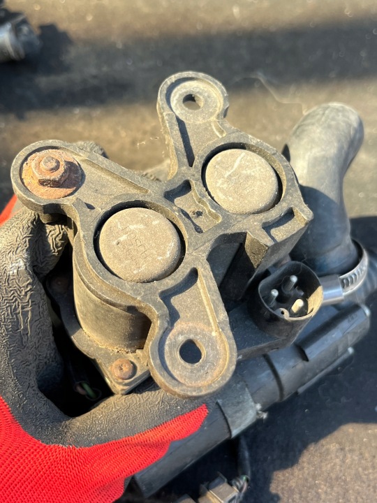 BMW E34 ÉLECTROVANNE SOUPAPE RÉCHAUFFEURS EAU 1147412042