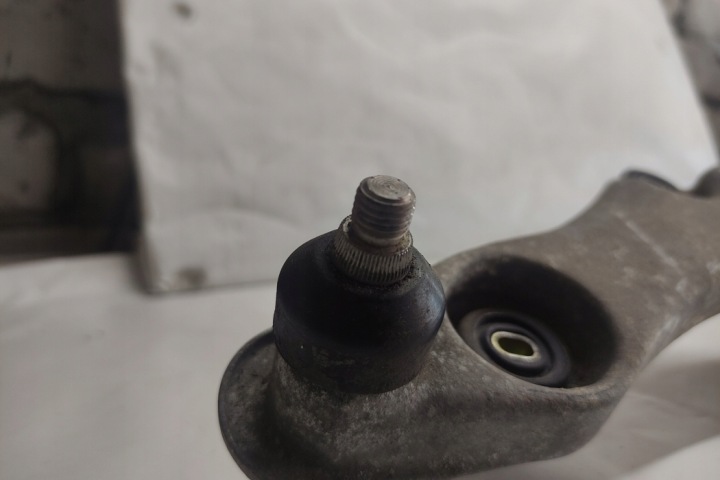 PETIT MOTEUR MÉCANISME ESSUIE-GLACES LEXUS RX (MCU15) 8511048030 3.0L 2001