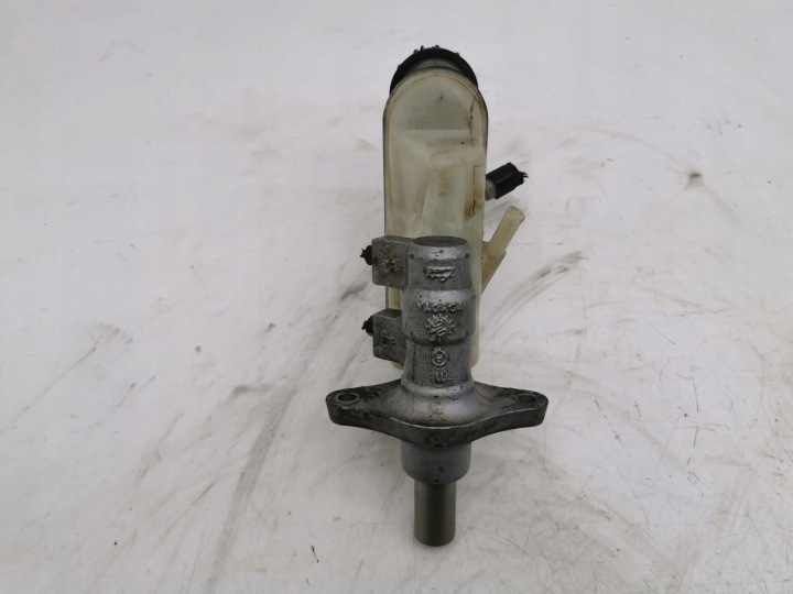 TOYOTA YARIS POMPE DE FREIN 2006 03350887541