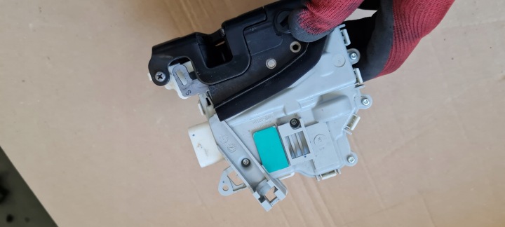 SQ5 8R Q5 LIFT SERRURE DE PORTE GAUCHE ARRIÈRE 8K0839015D 5 GOUPILLE A4 B8 A5
