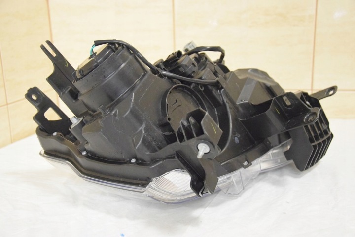 X-TRAIL II T31 LIFT 10-13R. AVANT PHARE AVANT