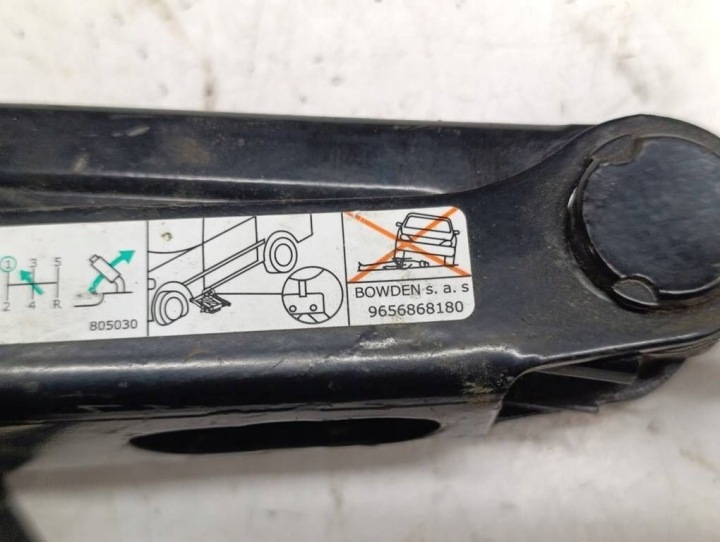 PEUGEOT 308 T7 KIT RÉPARATION INSERT CRIC 9681697080 9656868180