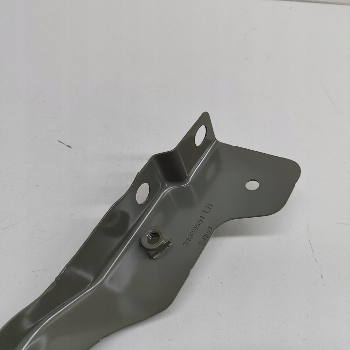 POLESTAR 2 2021 GAUCHE CÔTÉ POIGNÉE FIXATION PHARES AVANT