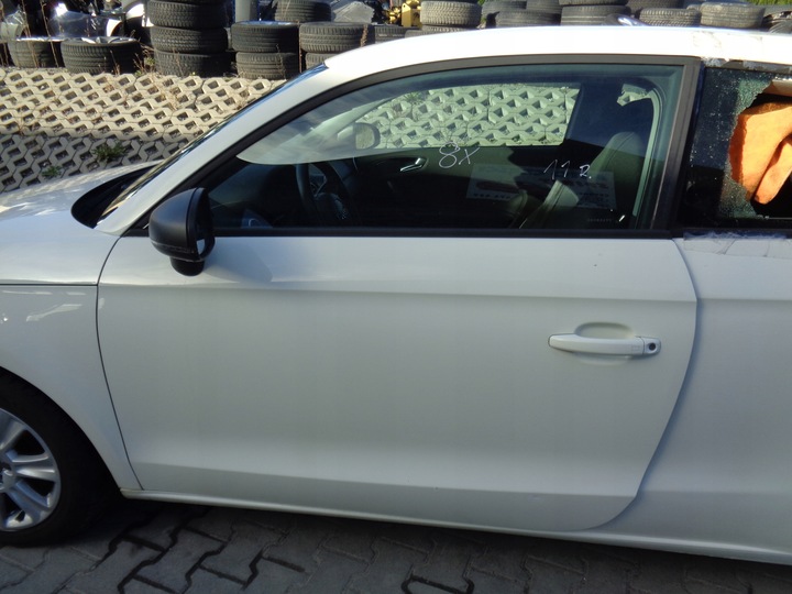 AUDI A1 8X 3D DOOR LEFT EUROPE COLOR LY9K 10-18R photo 1 - milautoparts-fr.ukrlive.com