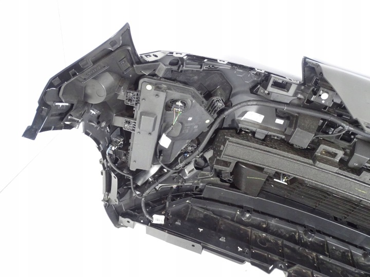 PARE-CHOCS AVANT AVANT RENAULT SCENIC V 5 E-TECH