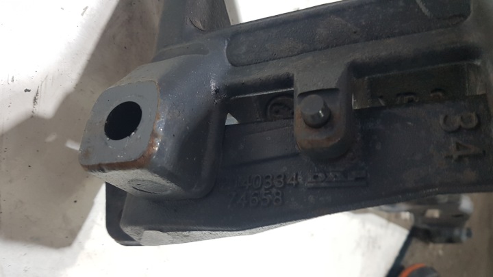 SUPPORT POIGNÉE FIXATION CATALYSEUR DAF XF 106 LIFT 2140334 2105823
