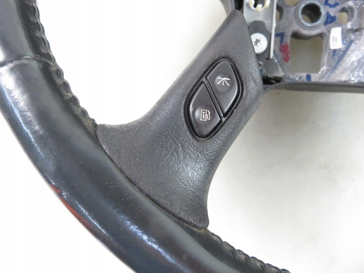 VOLANT HUMMER H2 10364488