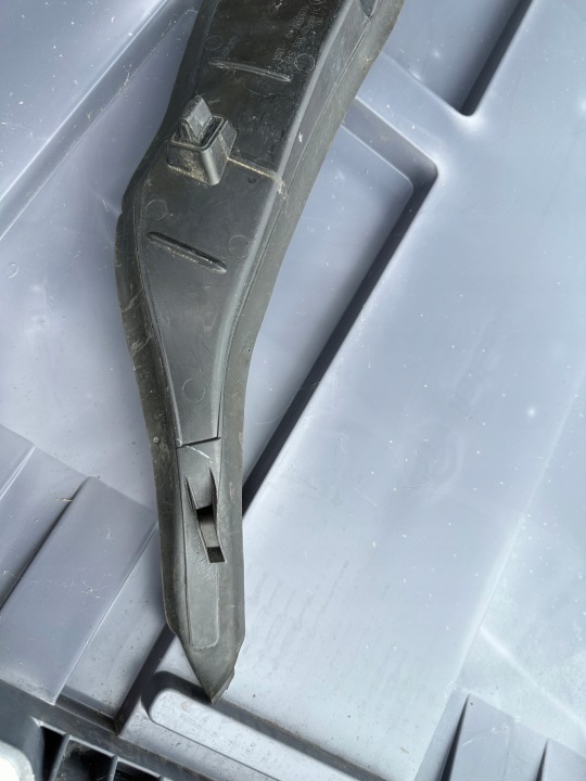 JOINT D'ÉTANCHÉITÉ INSONORISATION GARDE-BOUE G02 G01 GAUCHE 7395549