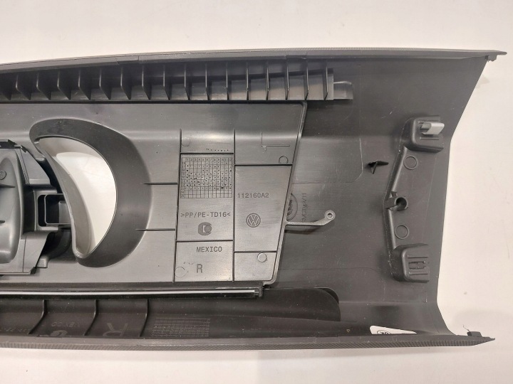 VOLKSWAGEN TIGUAN ALLSPACE 2024 DROITE CÔTÉ PROTECTION SUPÉRIEURE MONTANTS B
