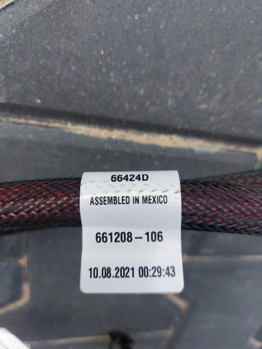 FIL POSITIF INSTALLATIONS JEEP GRAND CHEROKEE WL GAUCHE 2021-