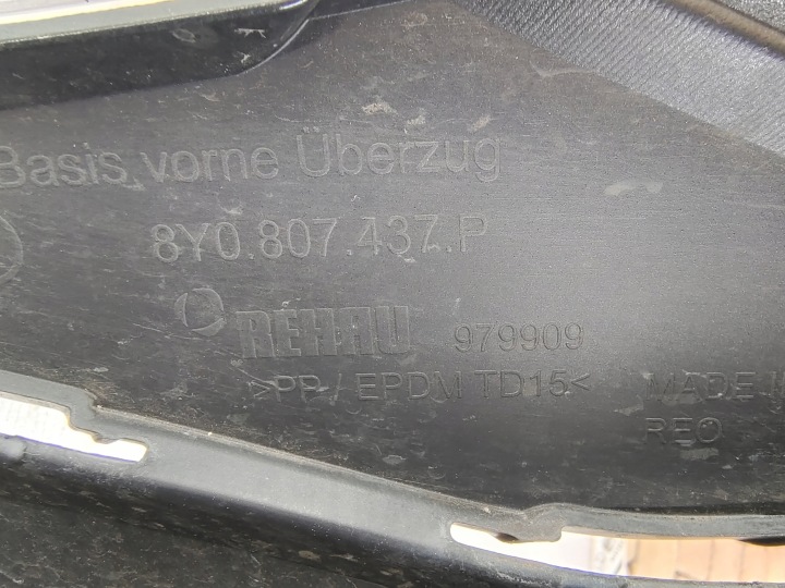 AUDI A3 LIFT 8Y0 PARE-CHOCS AVANT 8Y0807437P