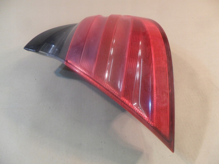 PHARE ARRIÈRE DROITE MERCEDES C CLASSE SPORT C