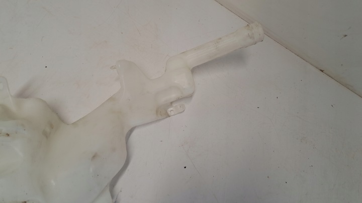 RÉSERVOIR LAVE-GLACES FORD ECOSPORT LIFT 17-