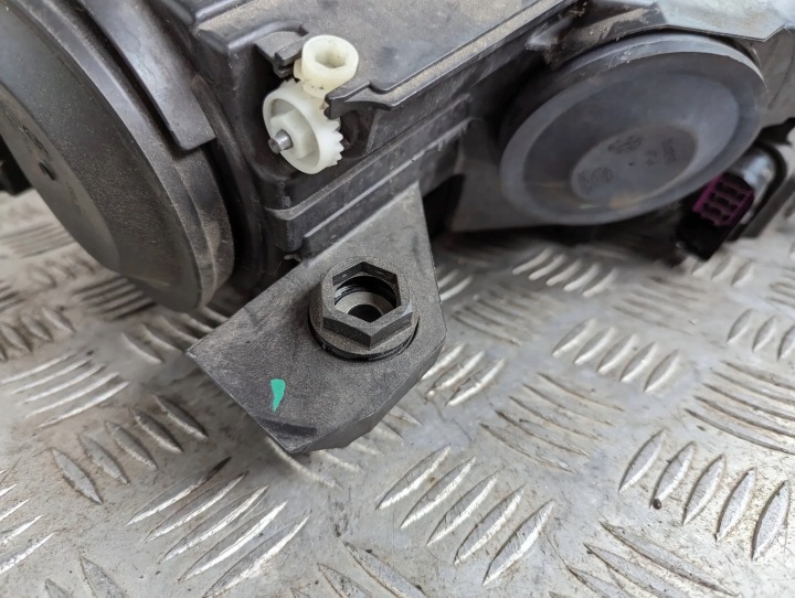 AUDI A3 8V0 2012-2016 PHARE AVANT AVANT GAUCHE