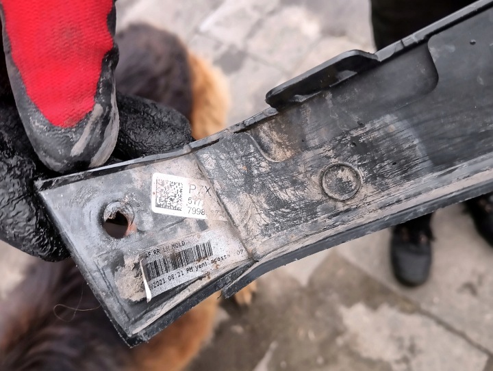 BMW X3 G01 MODULE MOULURE GARDE-BOUE ARRIÈRE ARRIÈRE ARRIÈRE GAUCHE 8064827