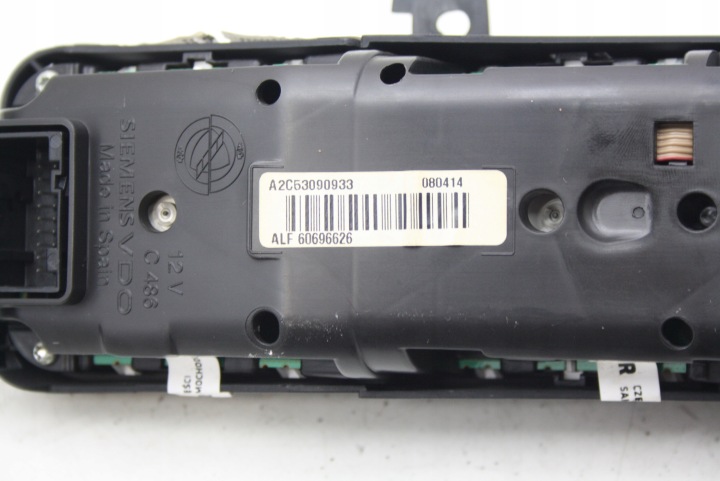 COMPTEUR TABLEAU DE BORD WSKAZNIKI ALFA ROMEO 159 1,9 16V JTD 0156072820 60696626