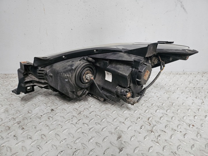 MAZDA CX-5 AVANT LIFT PHARE PROJECTEUR AVANT AVANT ROTATIF XÉNON EUROPE