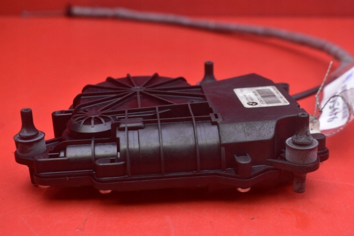 SERRURE DOCIAG COUVERCLES DE COFFRE ARRIÈRE COUVERCLES DE COFFRE 7211168 BMW F07 GT 09-13