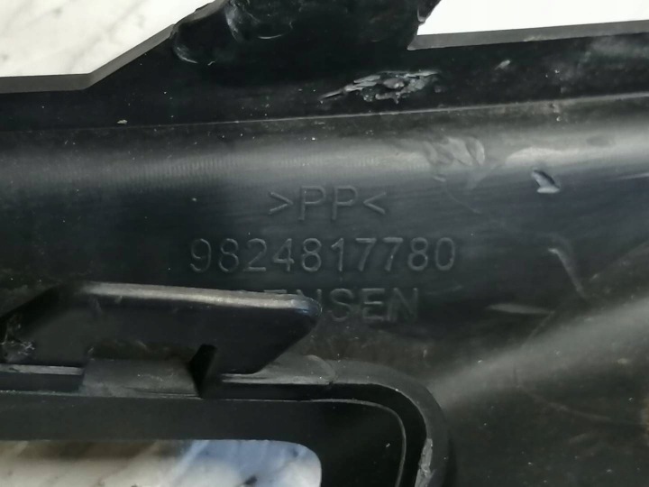 PEUGEOT 208 II MOULURE CALANDRE PARE-CHOCS AVANT AVANT 9824817780