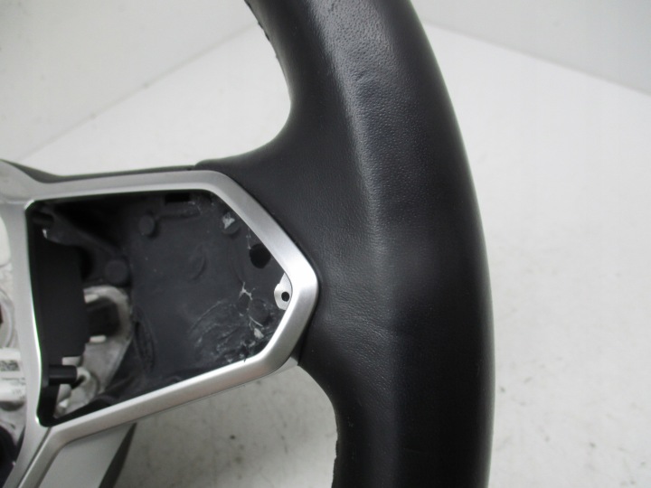 VW ID4 ID.4 VOLANT AVEC CHAUFFAGE CHAUFFÉE CUIR 10A419089