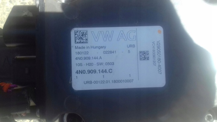 CRÉMAILLÈRE DE DIRECTION 4M1423055AF 4N0909144C VW TOUAREG III