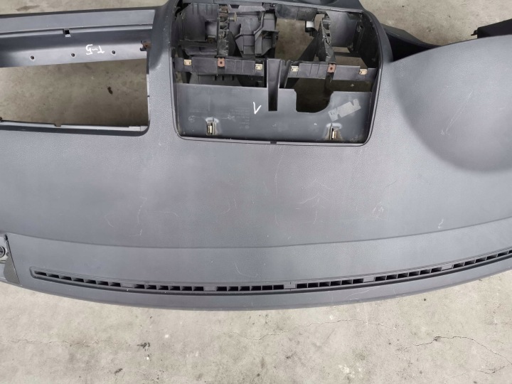TABLEAU DE BORD CONSOLE VW TRANSPORTER T5 03-