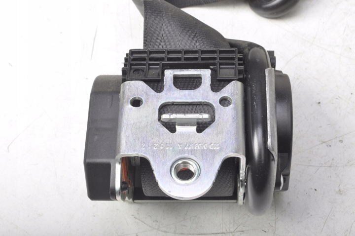 VOLVO V60 CEINTURE DE SÉCURITÉ DROIT ARRIÈRE ARRIÈRE 2 RANGÉE 39800488