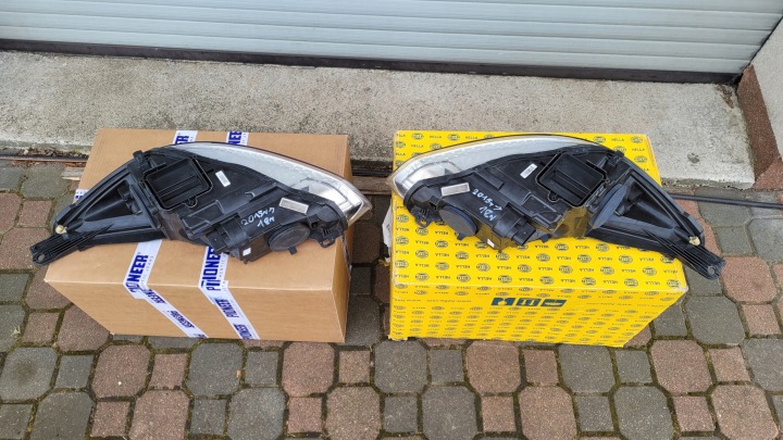 PHARE GAUCHE DROITE AVANT AVANT FORD FOCUS MK3 LIFT PROJECTEUR DROIT GAUCHE