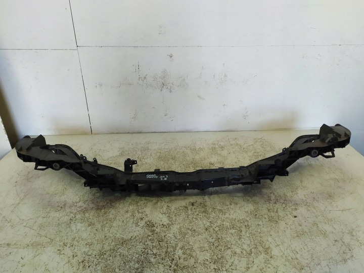 COURROIE AVANT RENFORCEMENT AVANT FORD FOCUS MK3 BM518B041B