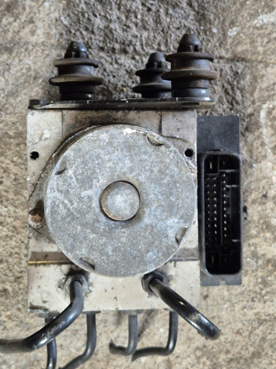 POMPE ABS AUDI A4 B8 8K0907379BH
