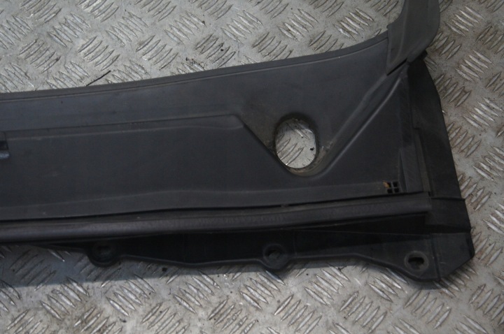 NISSAN NAVARA NP300 D23 DOUBLURE DE PASSAGE DE ROUE 66862 4KD0A LJ51-5311T100