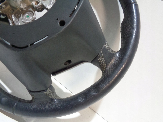 COUSSIN AIRBAG CONDUCTEUR TOYOTA AVENSIS T25 06 R. 45130-05112-A