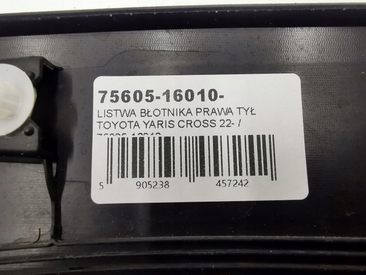 TOYOTA COROLLA CROSS MOULURE GARDE-BOUE DROIT ARRIÈRE 75605-16010
