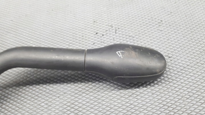 6K5953503AD COMMUTATEUR ESSUIE-GLACES CORDOBA RESTYLAGE