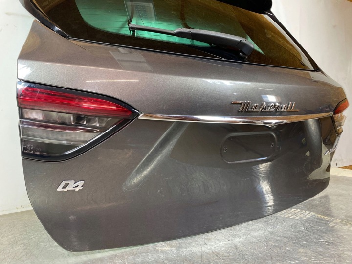 2021 MASERATI LEVANTE COUVERCLES DE COFFRE COUVERCLES DE COFFRE