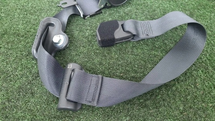CEINTURE DE SÉCURITÉ GAUCHE AVANT JUKE II F16 OEM 19-